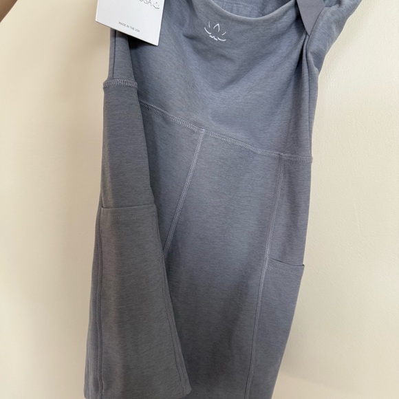 Beyond Yoga Cloud Grey Space Dye Get Up And Go Sleeveless Romper - Picture 8 of 14